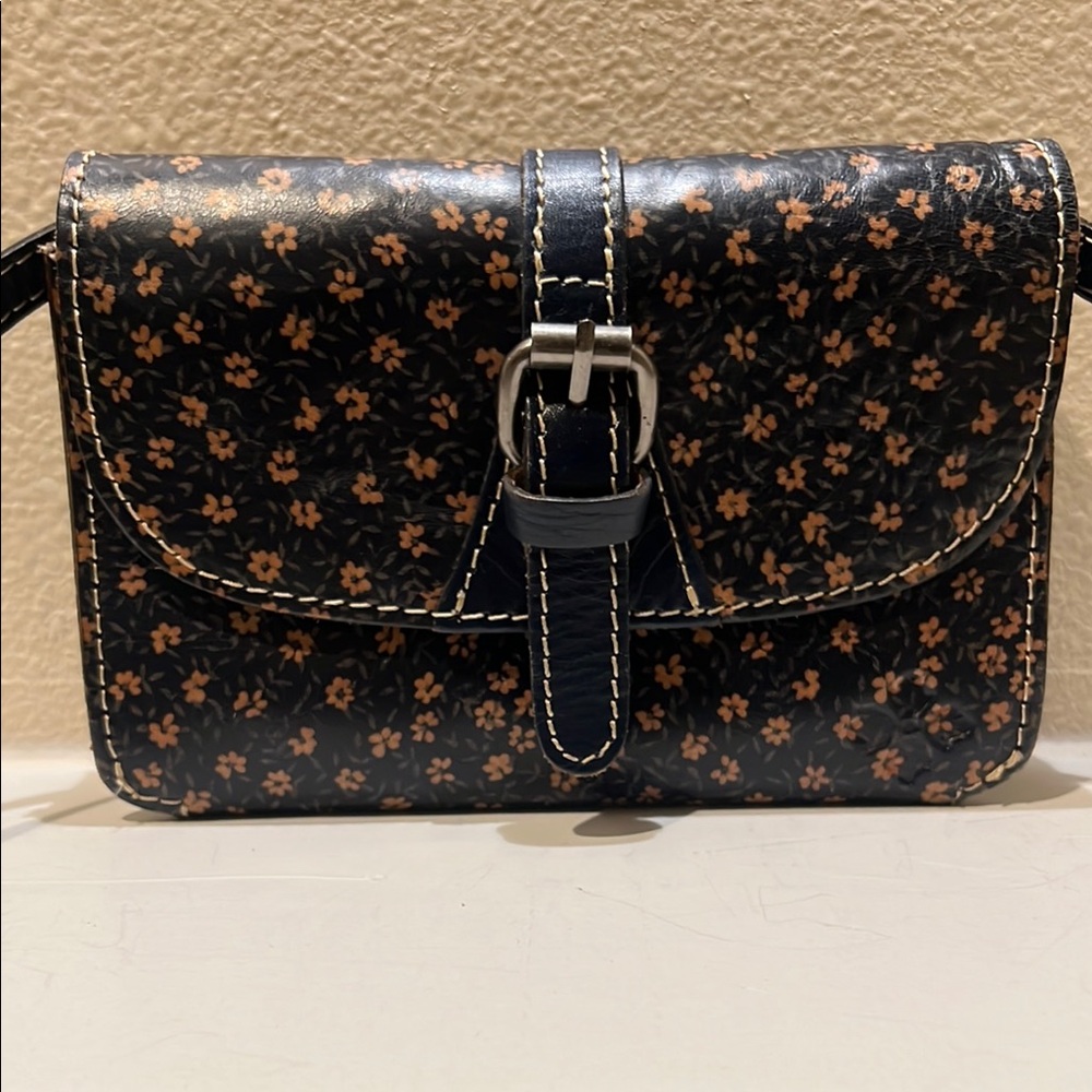 Patricia Nash black leather floral crossbody bag